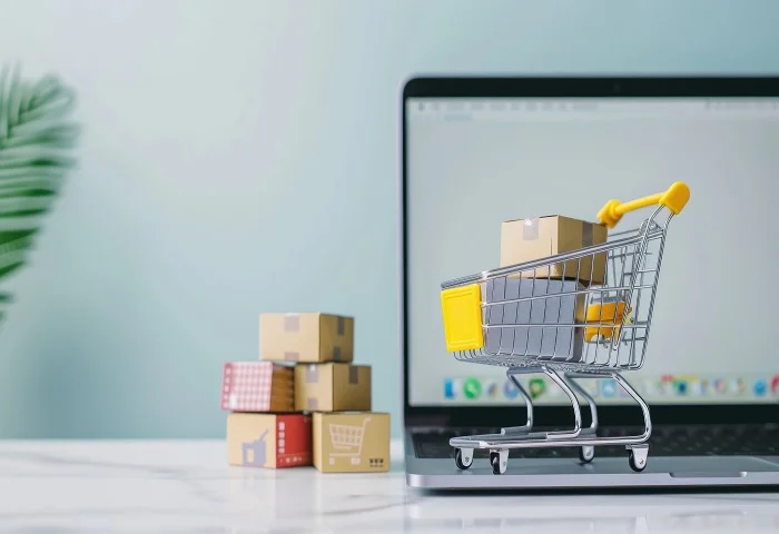 E-commerce & Retail